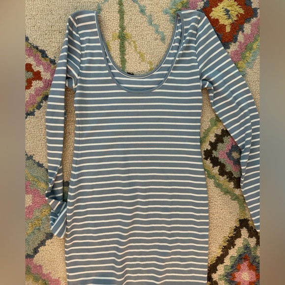 AE Striped Dress - Picture 3 of 3